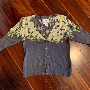 Tabitha button up 3/4 length sleeve sweater. Gray and yellow, size Small.